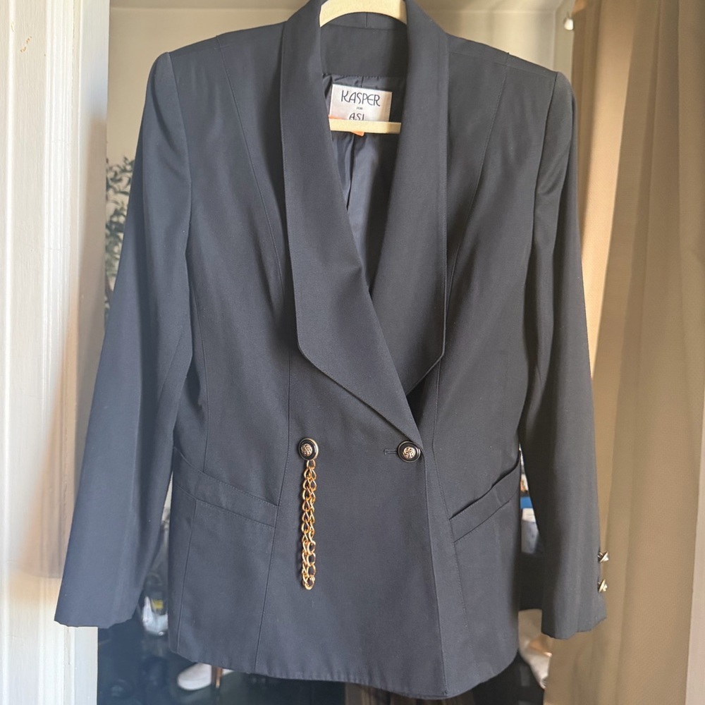 Vintage Black Double-Breasted Structured Blazer Gold Chain size 8 capsule